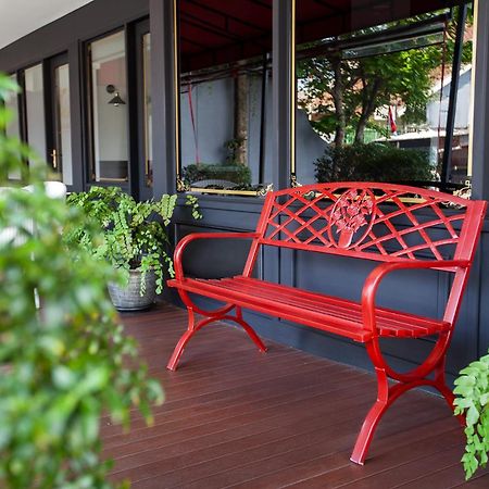 White Tree Residence Jakarta Exterior photo